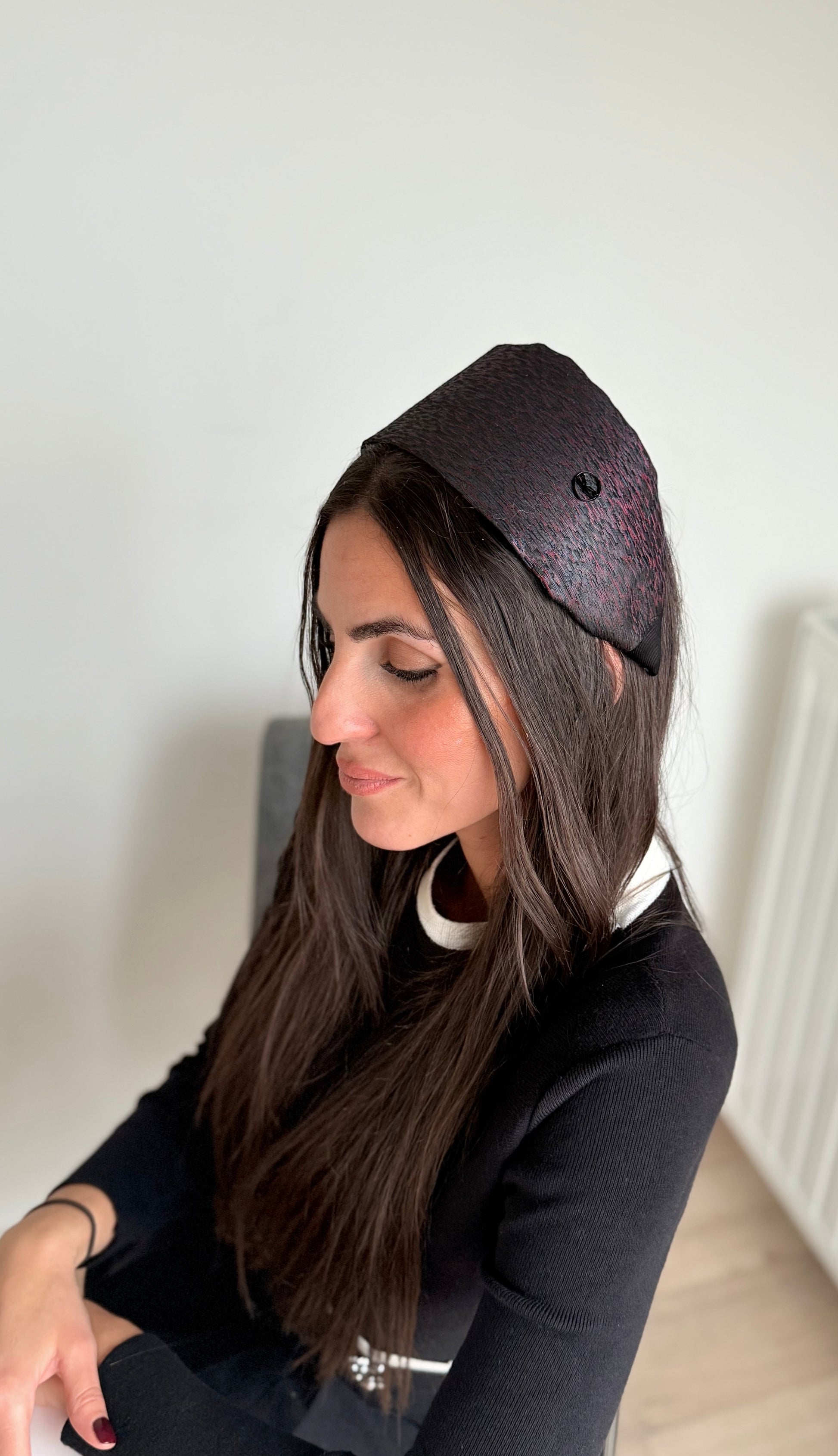 Serre tête simili cuir bordeaux